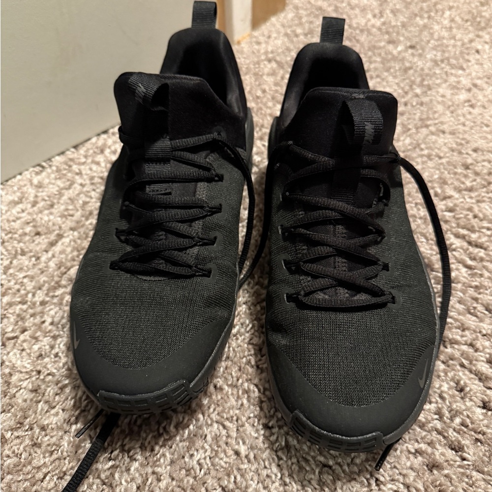 Nike Black Metcon 6 - womens